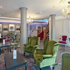 Brook Boutique **** Killarney